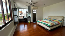 Phillips Avenue (D19), Semi-Detached #572768831
